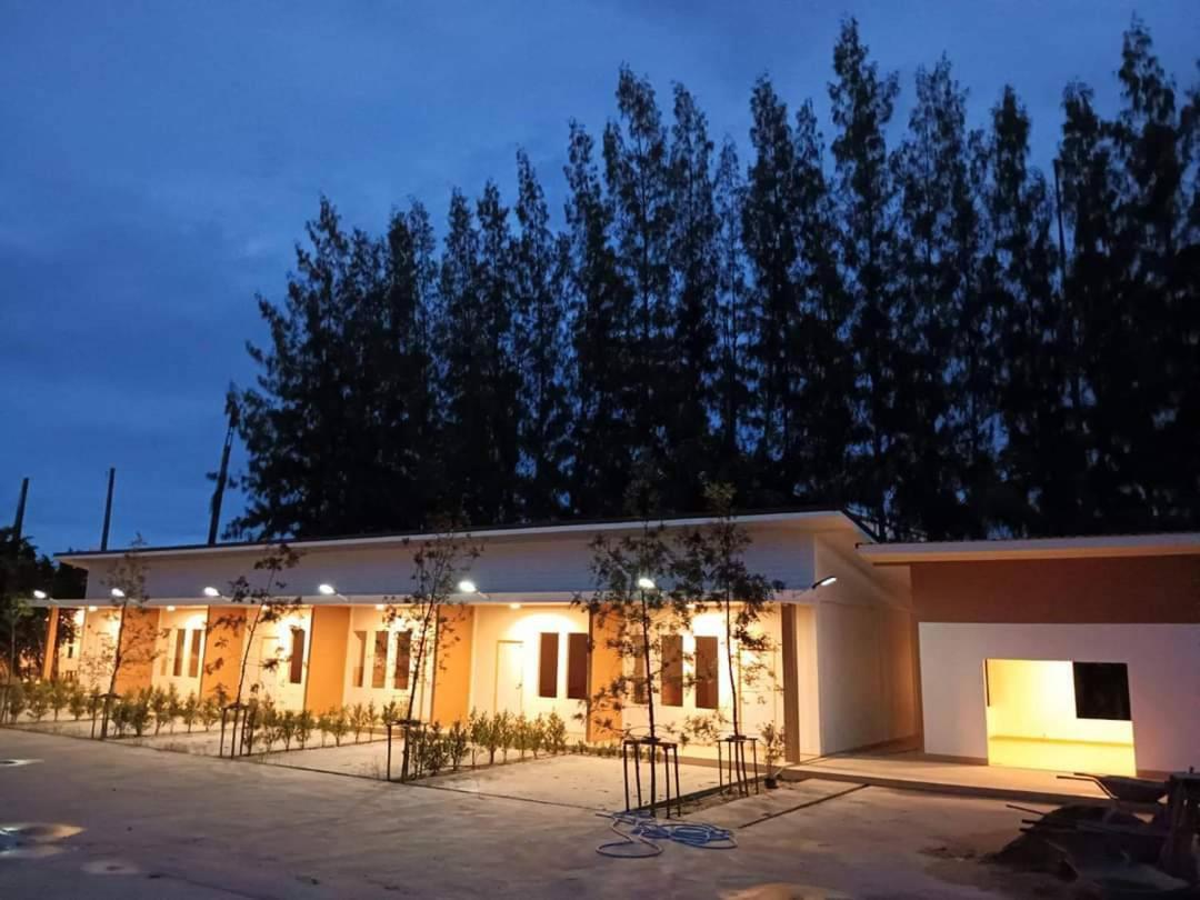Three Bays Resort Prachuap Khiri Khan Ngoại thất bức ảnh
