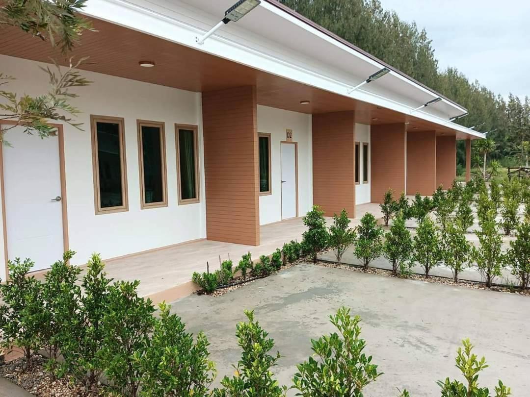 Three Bays Resort Prachuap Khiri Khan Ngoại thất bức ảnh