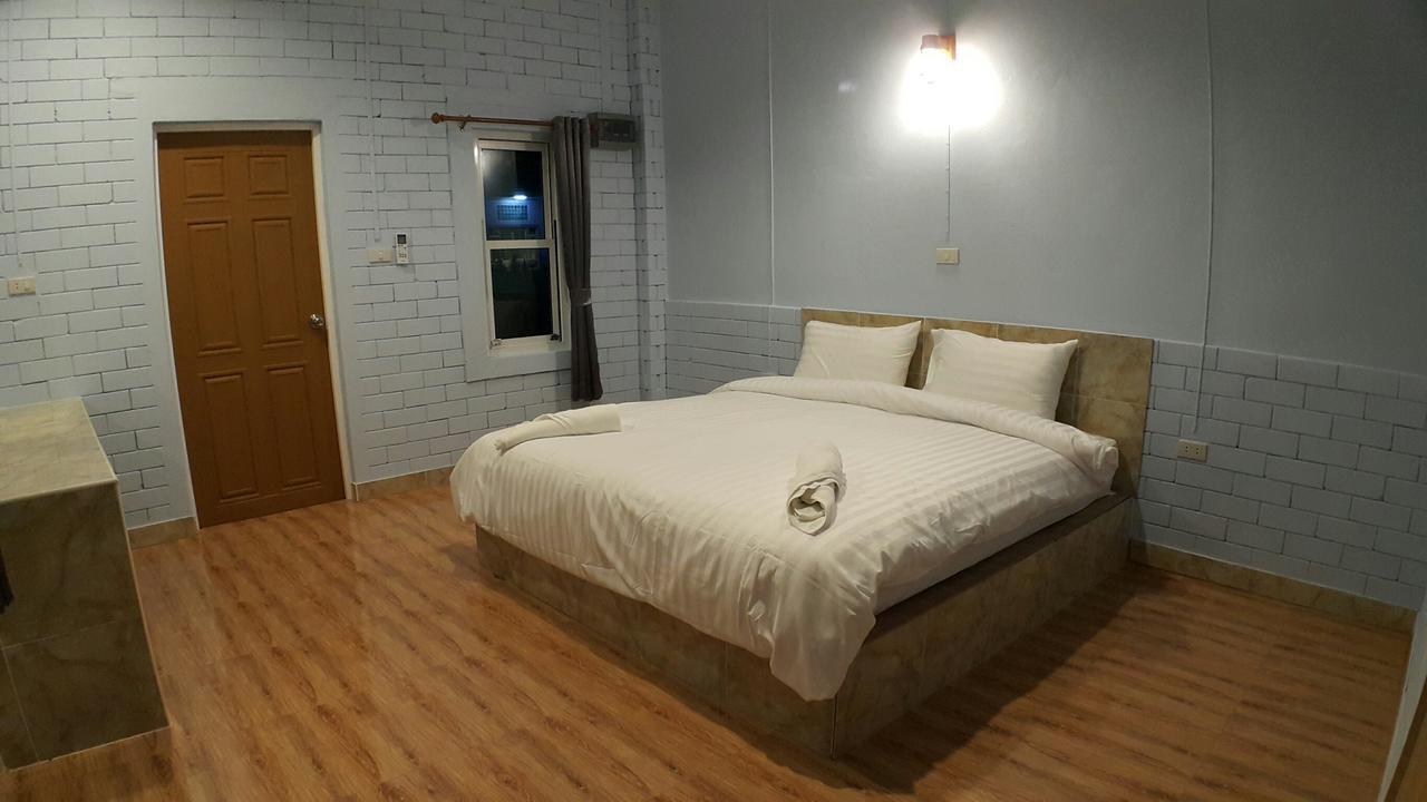 Three Bays Resort Prachuap Khiri Khan Ngoại thất bức ảnh