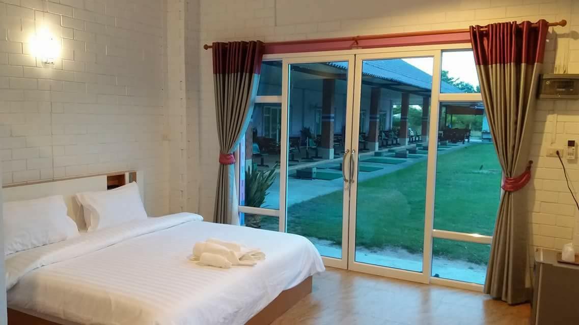 Three Bays Resort Prachuap Khiri Khan Ngoại thất bức ảnh