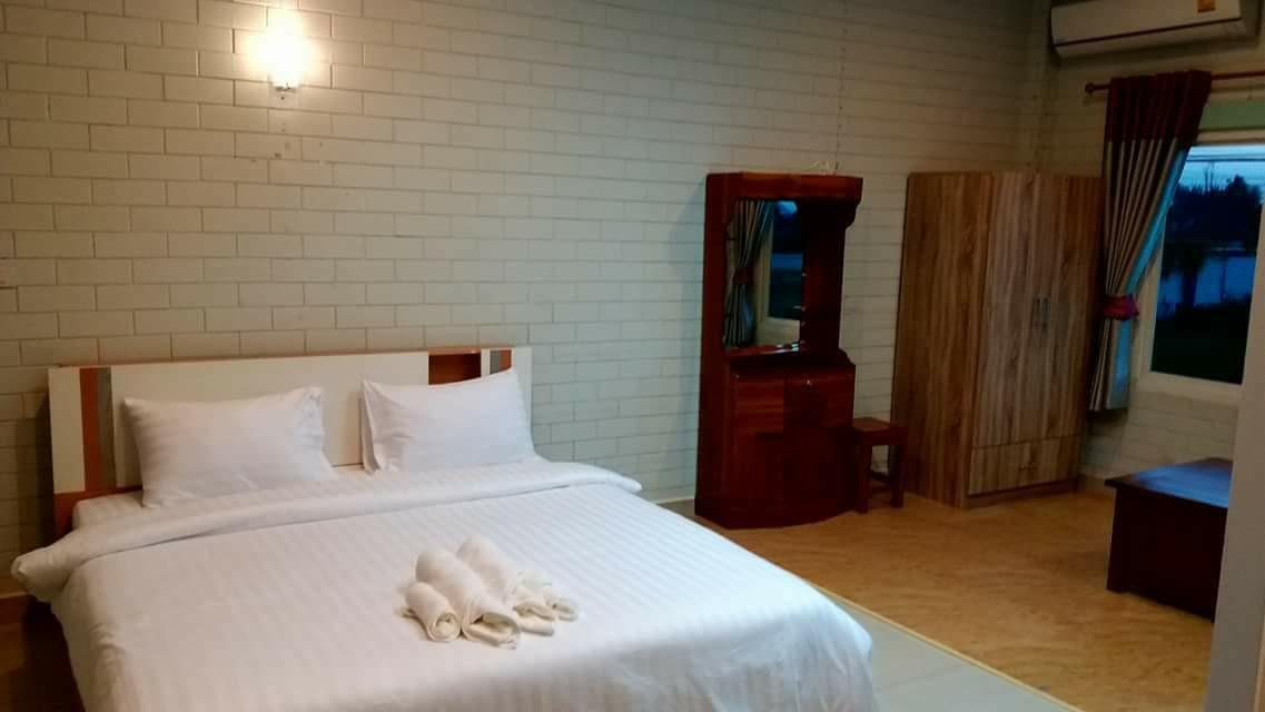Three Bays Resort Prachuap Khiri Khan Ngoại thất bức ảnh
